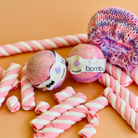 Marshmallow bath bomb