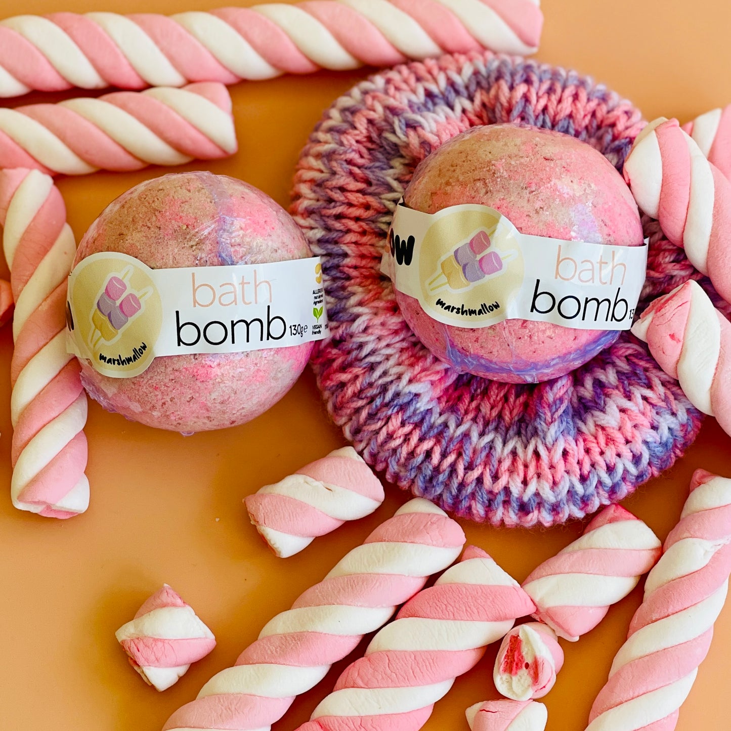 Marshmallow bath bomb